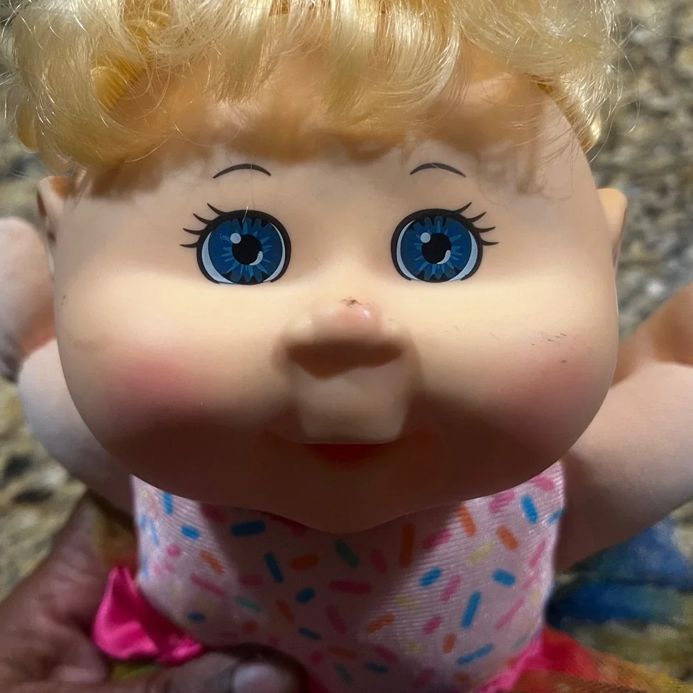 Cabbage Patch Kids‎ Blonde Blue Eye Baby Doll Rainbow Tutu Sprinkle Top 2015